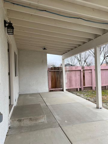 1901 Patterson Avenue, Corcoran, CA 93212