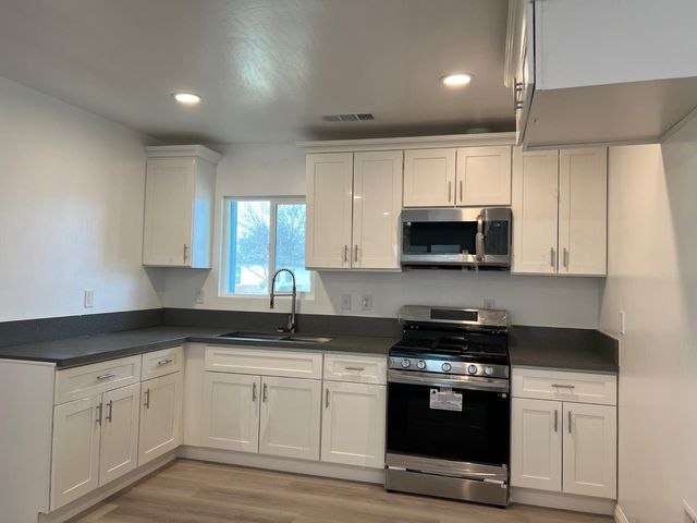 1901 Patterson Avenue, Corcoran, CA 93212