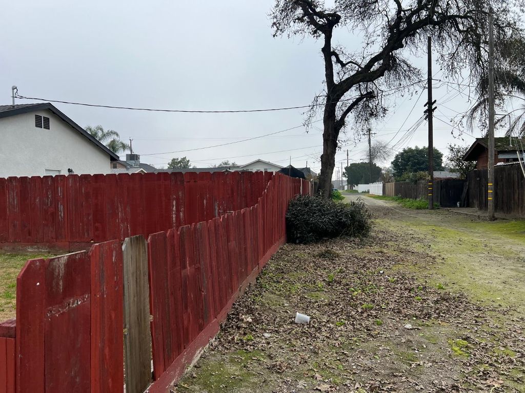 Image 25 of property listing at 1901 Patterson Avenue, Corcoran, CA 93212