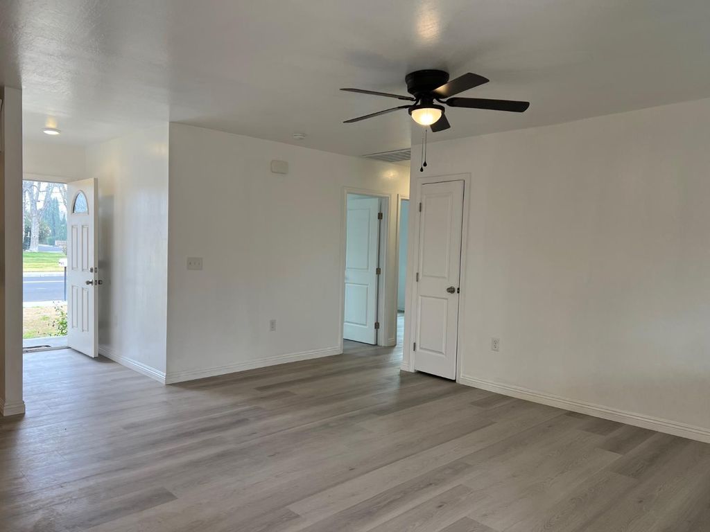 Image 7 of property listing at 1901 Patterson Avenue, Corcoran, CA 93212