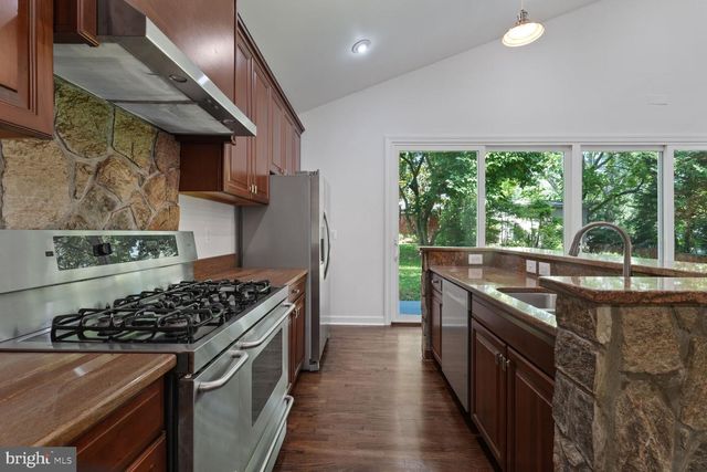6106 HOUSTON CT, Alexandria, VA 22310