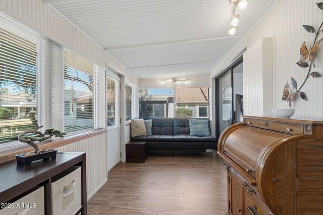 220 LEISURE WORLD --, Mesa, AZ 85206