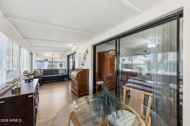 220 LEISURE WORLD --, Mesa, AZ 85206