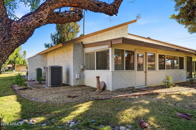 220 LEISURE WORLD --, Mesa, AZ 85206