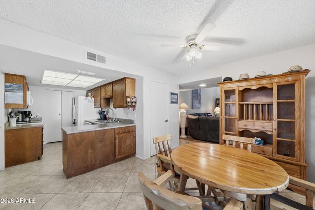 220 LEISURE WORLD --, Mesa, AZ 85206