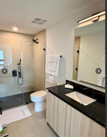 225 N Miami Ave 212, Miami, FL 33128