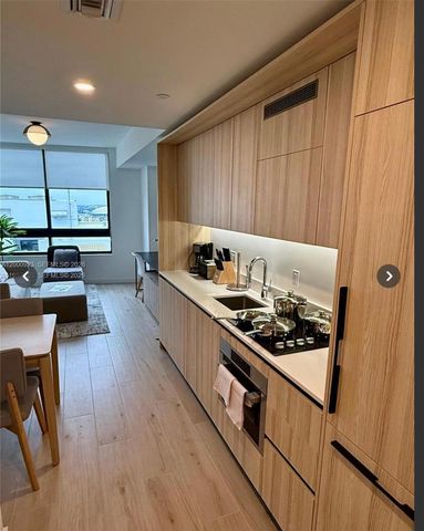 225 N Miami Ave 212, Miami, FL 33128