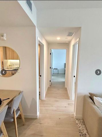 225 N Miami Ave 212, Miami, FL 33128