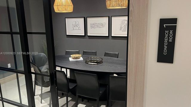 225 N Miami Ave 212, Miami, FL 33128