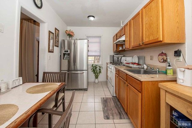 139 Teaneck Road, Ridgefield Park, NJ 07660