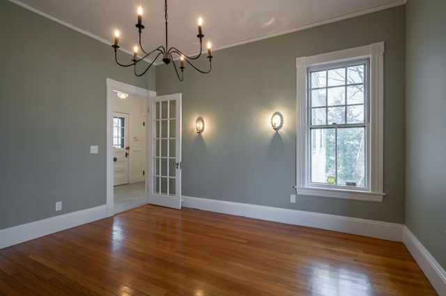 18 Manchester Street, Nashua, NH 03064