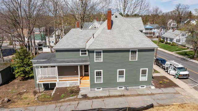 18 Manchester Street, Nashua, NH 03064