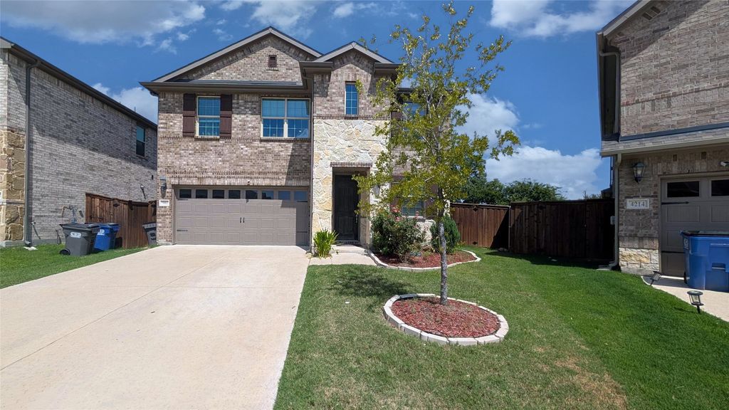 7002 Running Iron Trail, Sachse, TX 75048