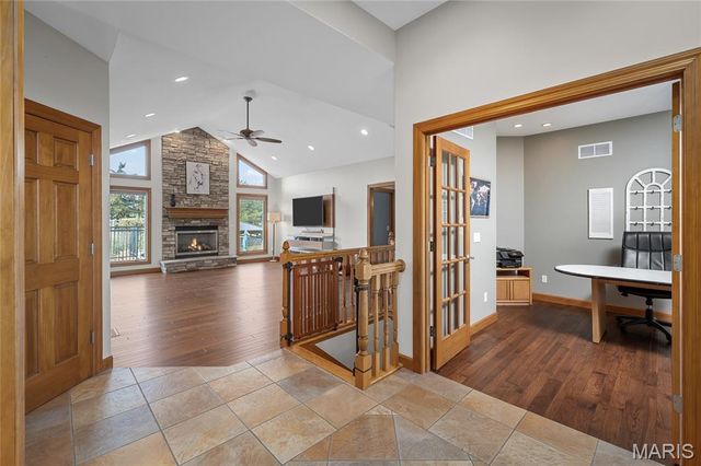 24185 Schuetzenground Road, Warrenton, MO 63383