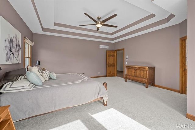 24185 Schuetzenground Road, Warrenton, MO 63383