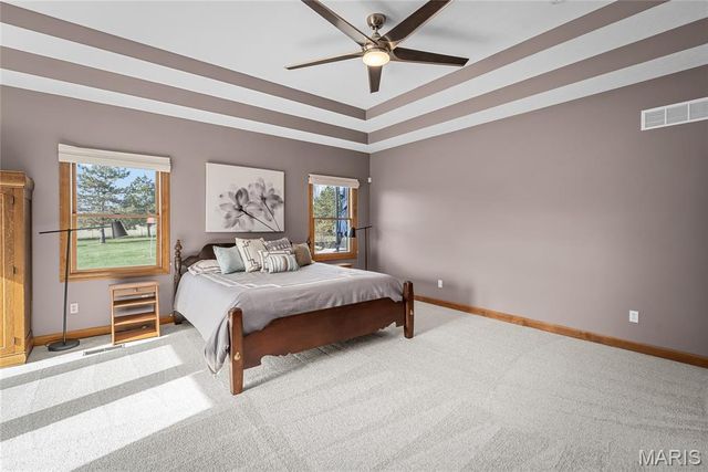 24185 Schuetzenground Road, Warrenton, MO 63383