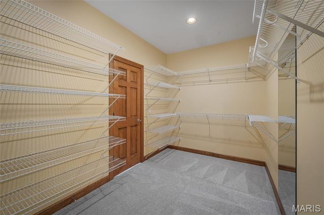 24185 Schuetzenground Road, Warrenton, MO 63383