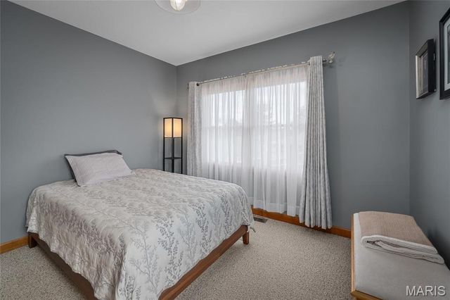 24185 Schuetzenground Road, Warrenton, MO 63383