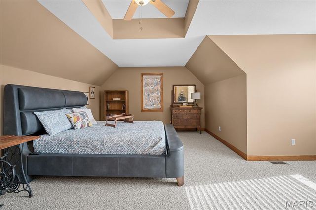 24185 Schuetzenground Road, Warrenton, MO 63383