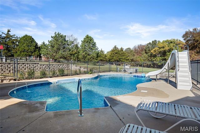 24185 Schuetzenground Road, Warrenton, MO 63383