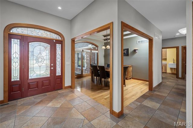 24185 Schuetzenground Road, Warrenton, MO 63383