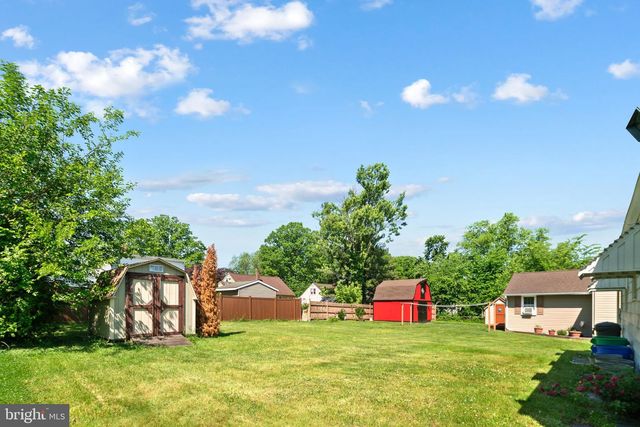 524 FIFTH AVE, Barrington, NJ 08007