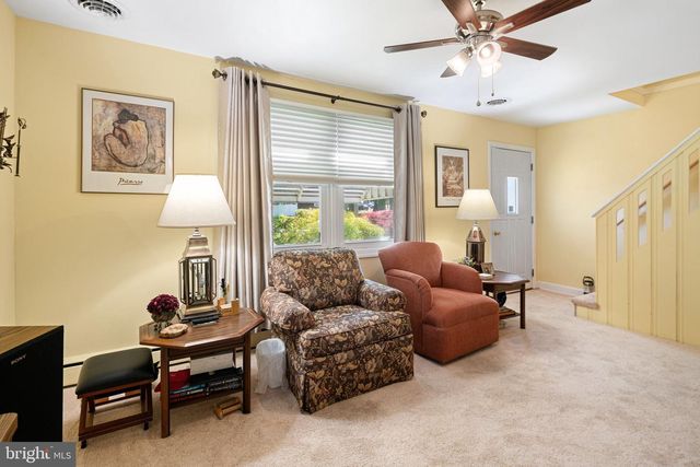 524 FIFTH AVE, Barrington, NJ 08007