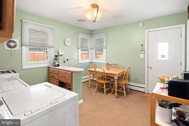 524 FIFTH AVE, Barrington, NJ 08007