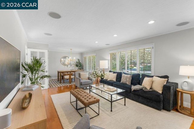 3 Buckeye Ln, Danville, CA 94526