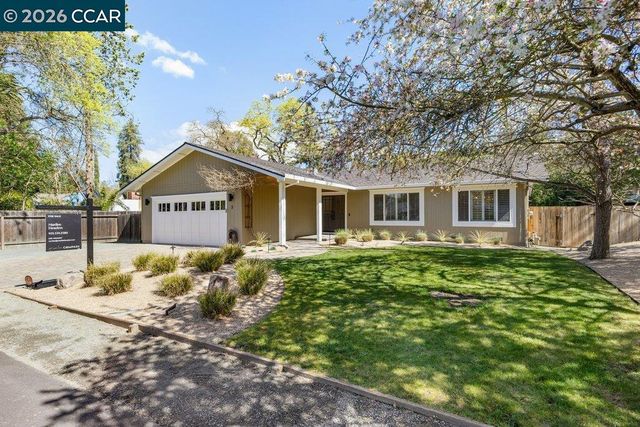 3 Buckeye Ln, Danville, CA 94526
