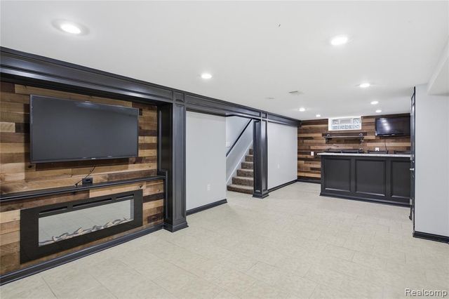 3515 Durham Road, Royal Oak, MI 48073