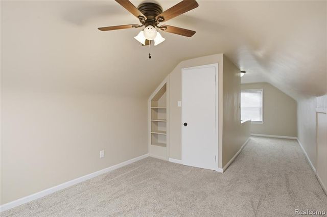 3515 Durham Road, Royal Oak, MI 48073