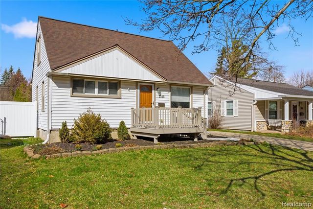 3515 Durham Road, Royal Oak, MI 48073
