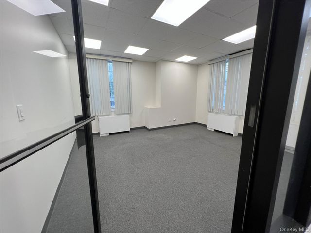 214-11 Northern Boulevard 1FL, Bayside, NY 11361