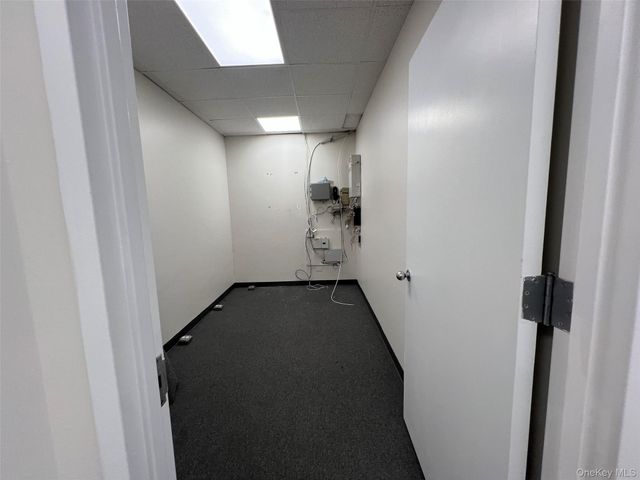 214-11 Northern Boulevard 1FL, Bayside, NY 11361