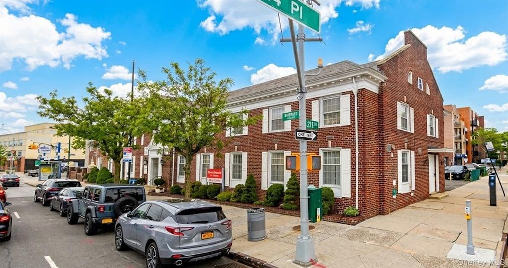 214-11 Northern Boulevard 1FL, Bayside, NY 11361