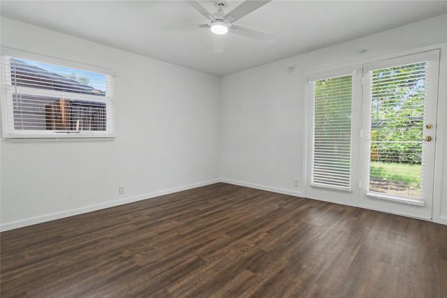 910 Wisteria Way, Richardson, TX 75080