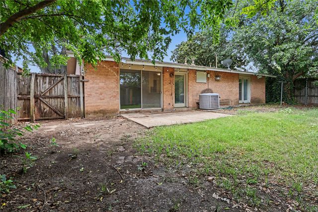 910 Wisteria Way, Richardson, TX 75080