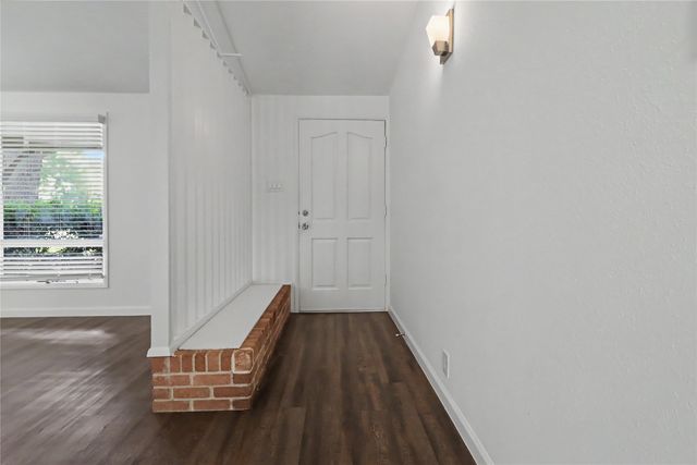 910 Wisteria Way, Richardson, TX 75080