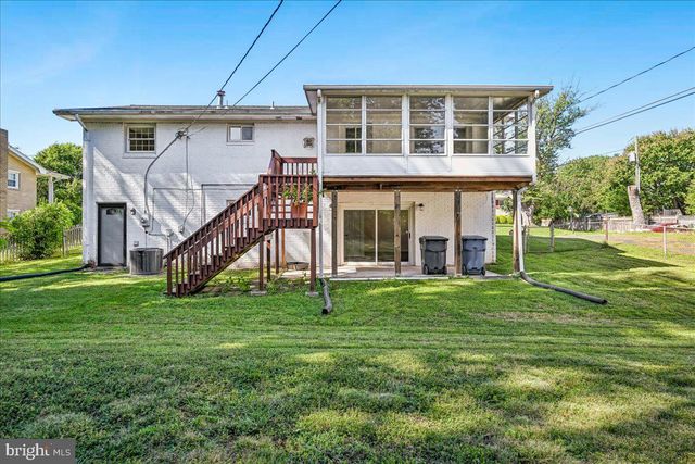 6717 ANTHONY ST, Alexandria, VA 22306