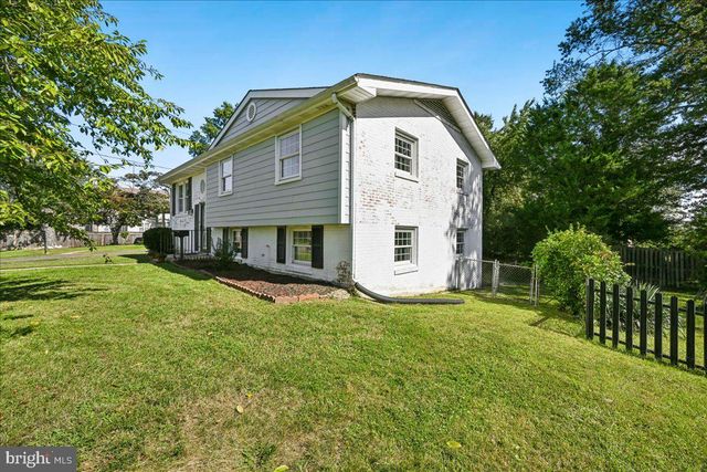 6717 ANTHONY ST, Alexandria, VA 22306