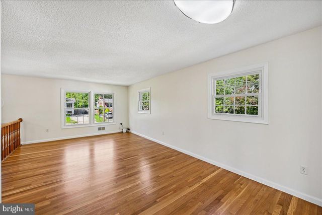 6717 ANTHONY ST, Alexandria, VA 22306