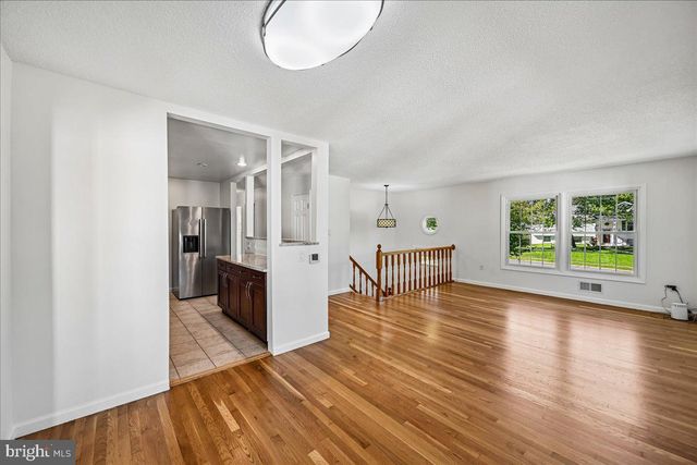 6717 ANTHONY ST, Alexandria, VA 22306