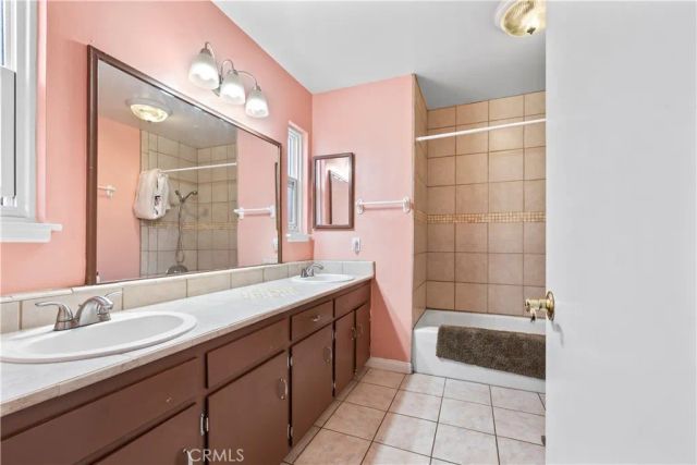 11980 Auburn Avenue, Yucaipa, CA 92399