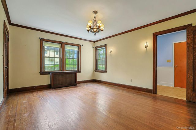 120 Harvard Drive, Hartsdale, NY 10530