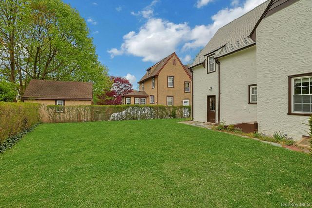 120 Harvard Drive, Hartsdale, NY 10530