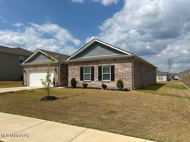 2214 Hyacinth Lane, Hernando, MS 38632