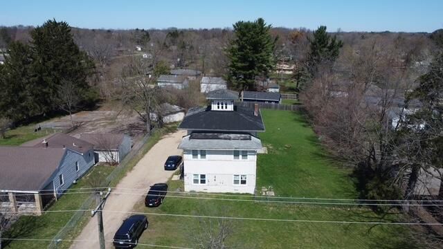 608 W Michigan, Paw Paw Vllg, MI 49079