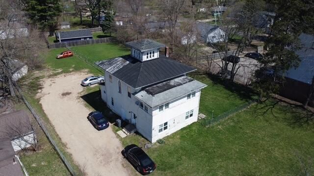 608 W Michigan, Paw Paw Vllg, MI 49079
