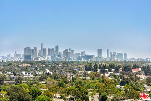 1100 Alta Loma Road 1505, West Hollywood, CA 90069